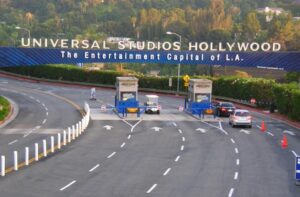 Best Pickupride Shuttle to Universal Hollywood 1 Shuttle to Universal Hollywood with PickUpRide